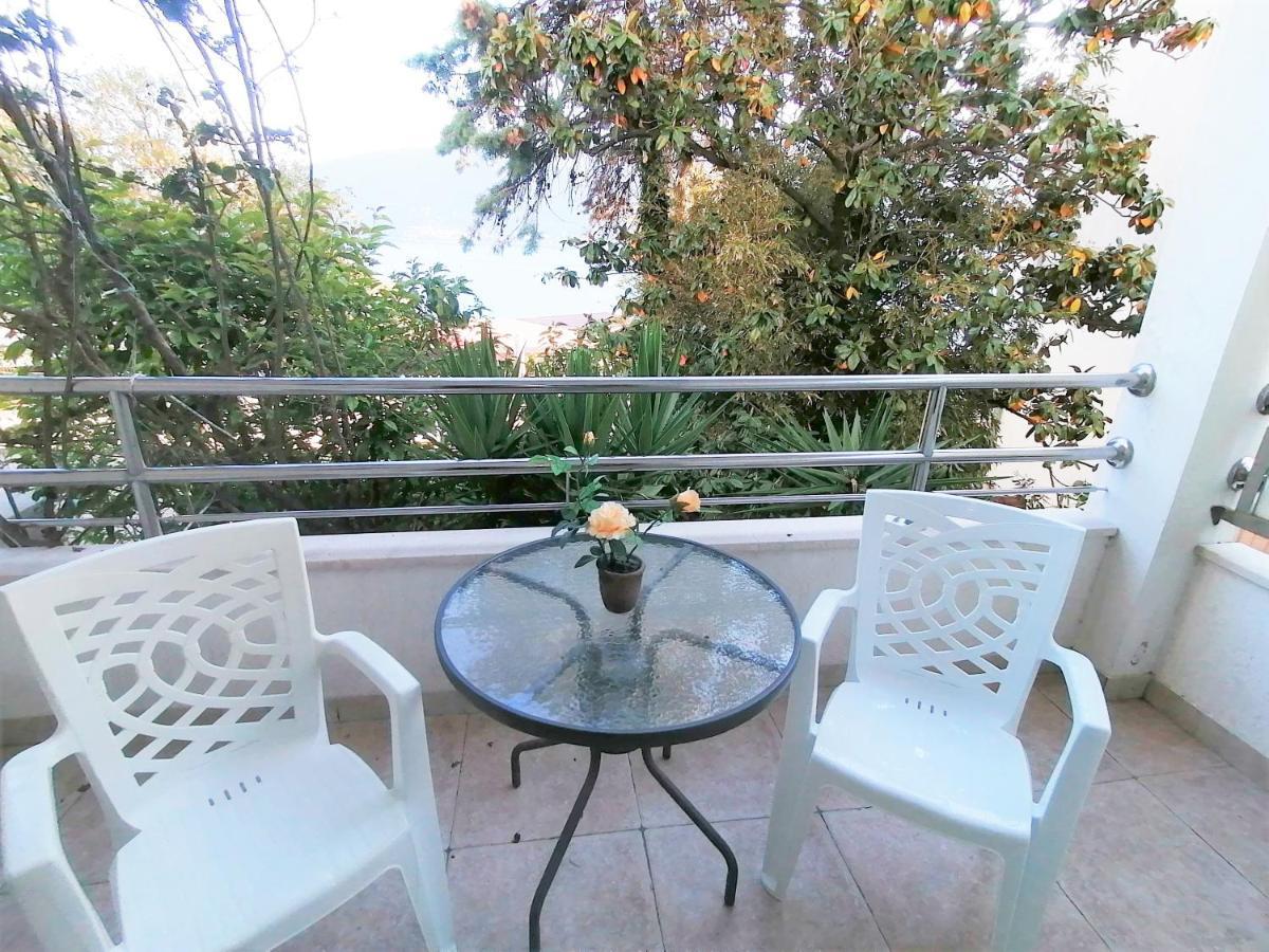 Apartments Villa Kukoljac Herceg Novi Eksteriør billede