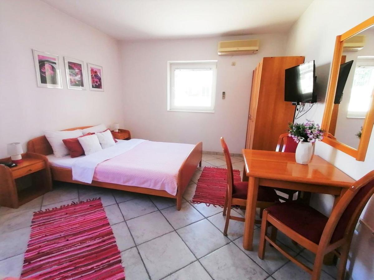 Apartments Villa Kukoljac Herceg Novi Eksteriør billede