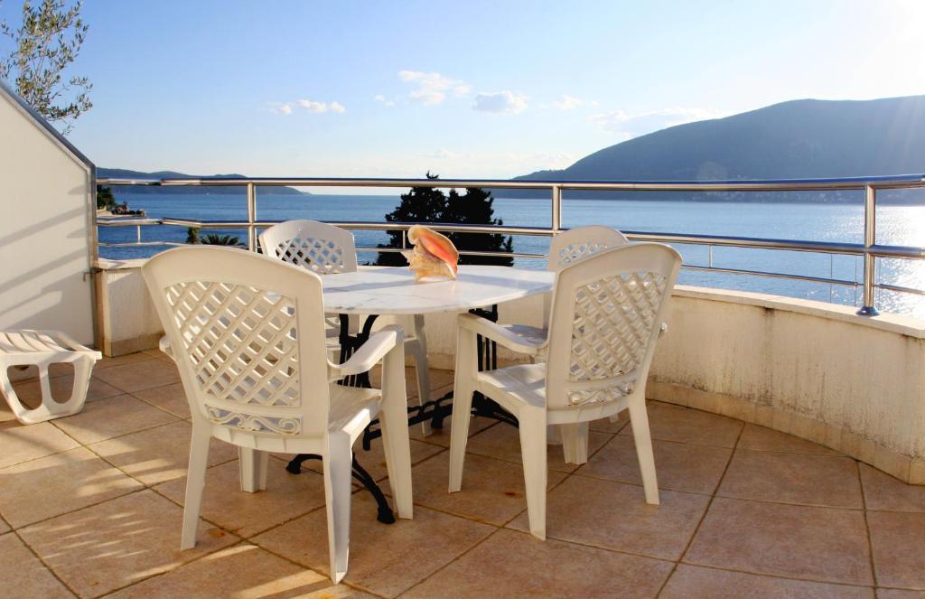 Apartments Villa Kukoljac Herceg Novi Værelse billede
